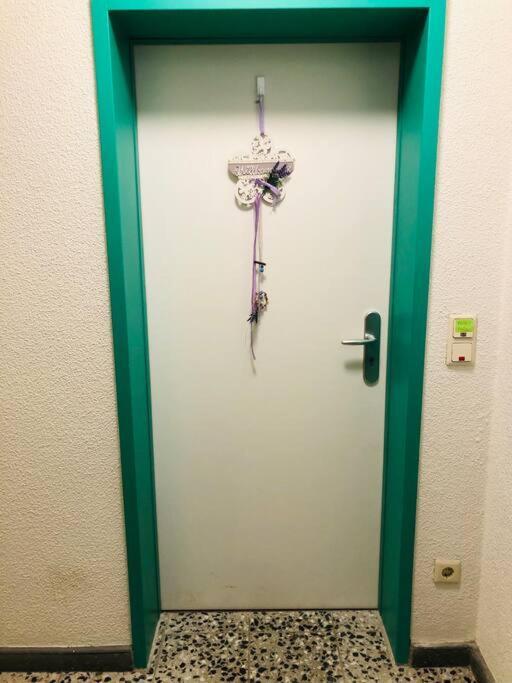 Zentrale Studio Wohnung In Emden Eksteriør billede